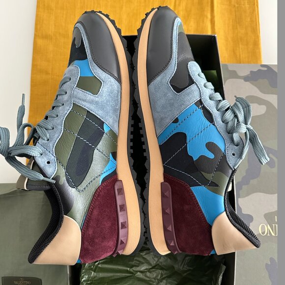 Valentino Garavani Rockrunner Sneakers - Picture 1 of 10